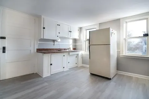 367 Child Street Warren RI 02885