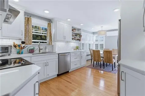 14 Clara Road Tiverton RI 02878