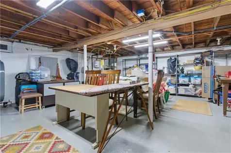 14 Clara Road Tiverton RI 02878