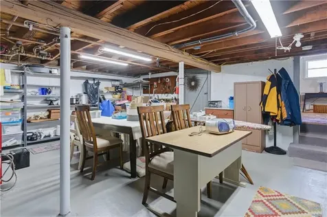 14 Clara Road Tiverton RI 02878