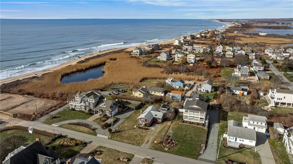 29 Coast Guard Avenue South Kingstown RI 02879