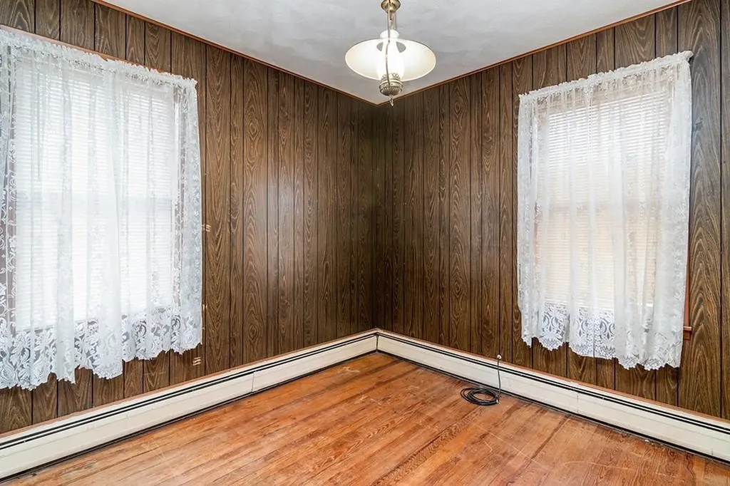 43 Mcclellan Street Providence RI 02909