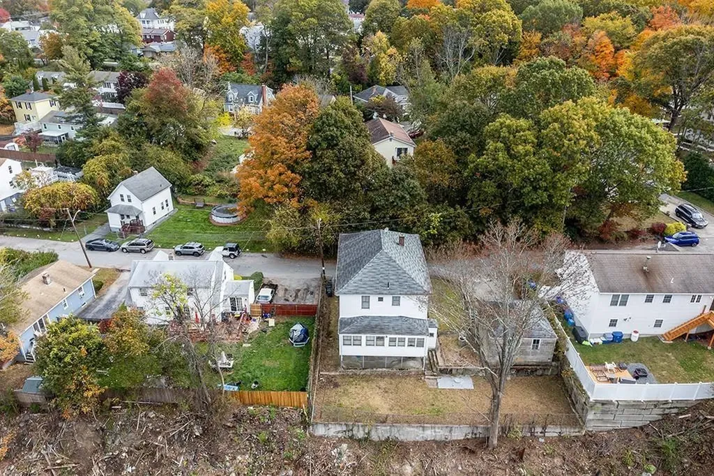 43 Mcclellan Street Providence RI 02909