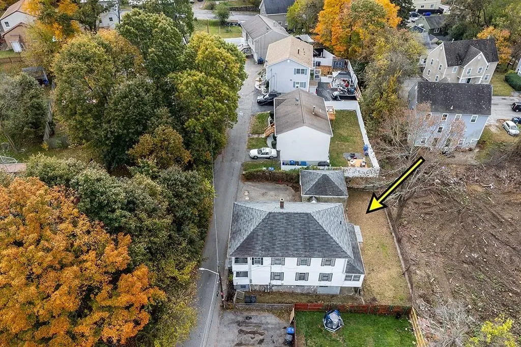 43 Mcclellan Street Providence RI 02909