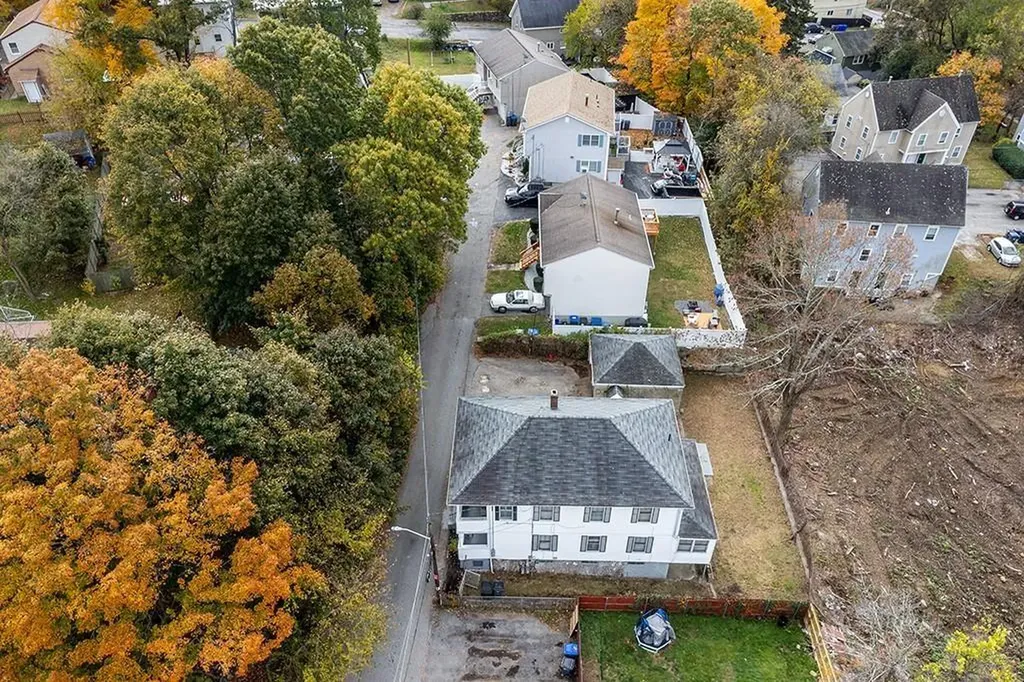 43 Mcclellan Street Providence RI 02909