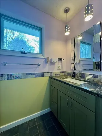 25 Coachman Pike Ledyard CT 06339