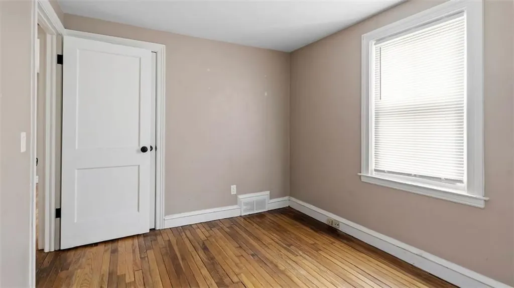 6 Seneca Street Warwick RI 02886