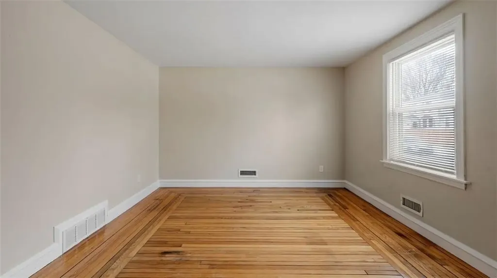 6 Seneca Street Warwick RI 02886