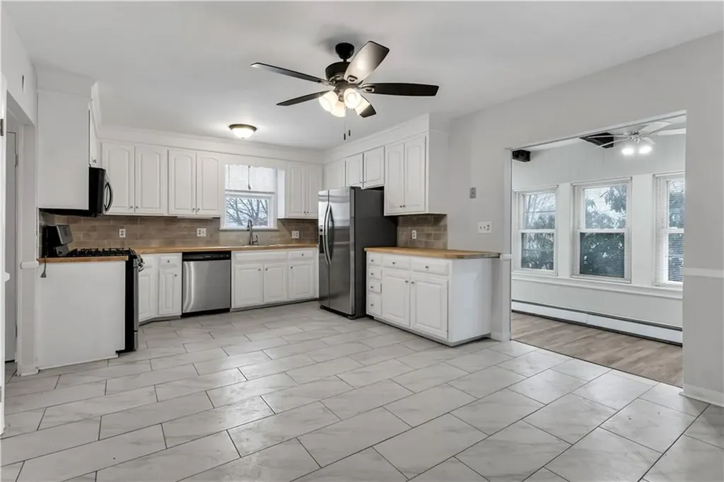 107 Blackstone Street Woonsocket RI 02895