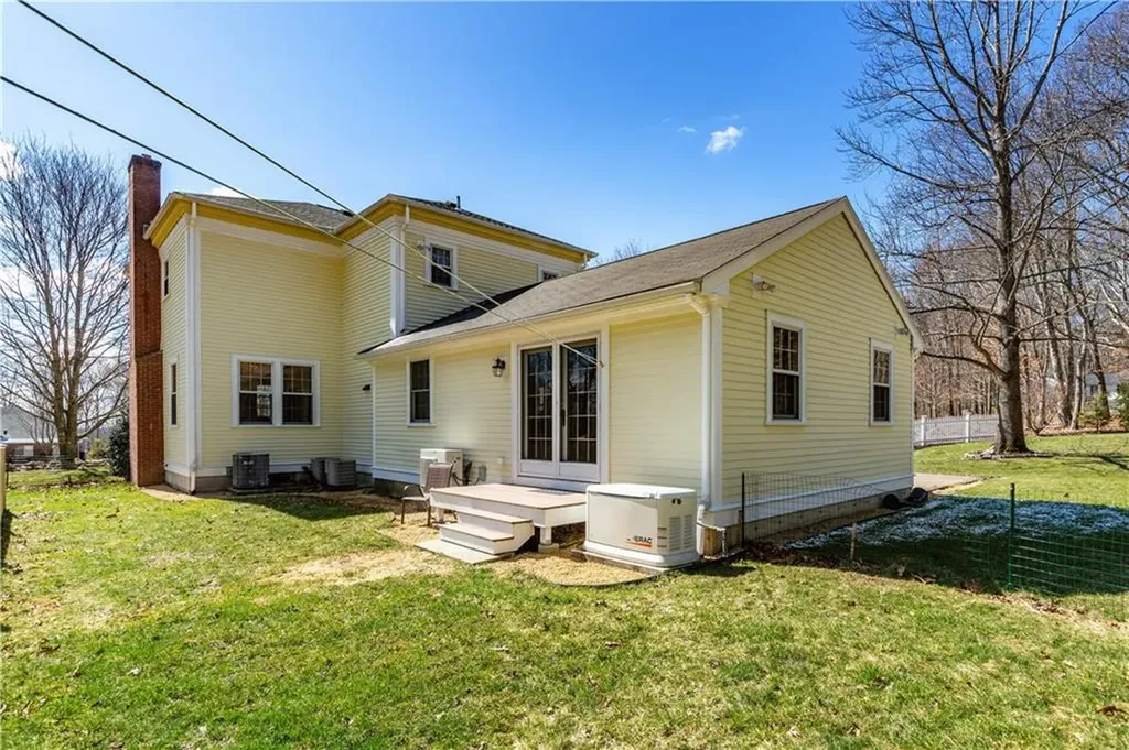 73 Nottingham Drive Scituate RI 02831