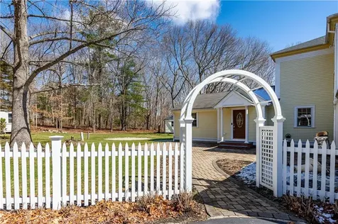 73 Nottingham Drive Scituate RI 02831