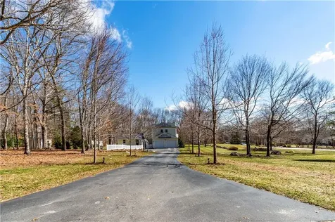 73 Nottingham Drive Scituate RI 02831
