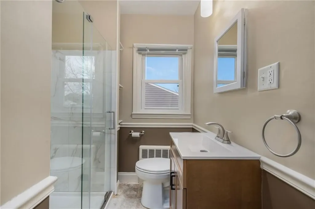 30 Toppa Boulevard Newport RI 02840