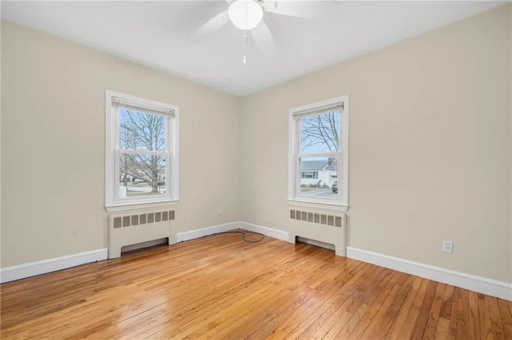 30 Toppa Boulevard Newport RI 02840