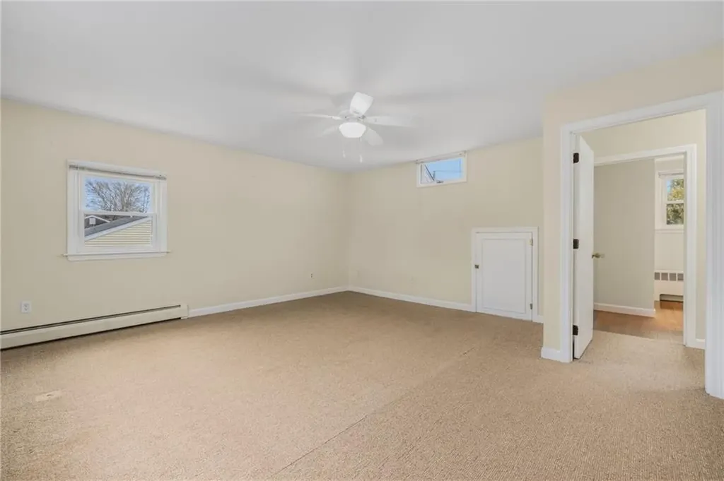 30 Toppa Boulevard Newport RI 02840
