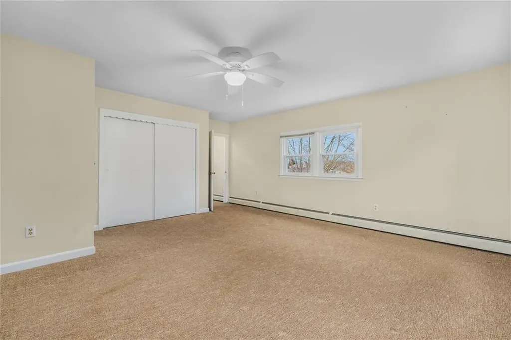30 Toppa Boulevard Newport RI 02840