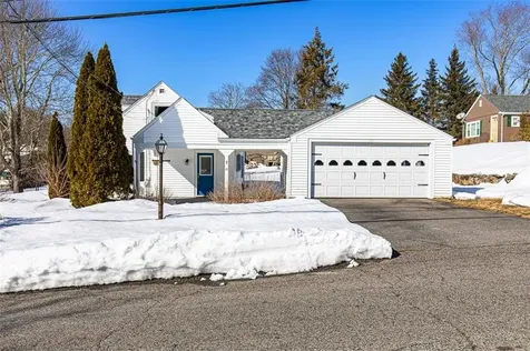 26 Country Hill Road Cumberland RI 02864