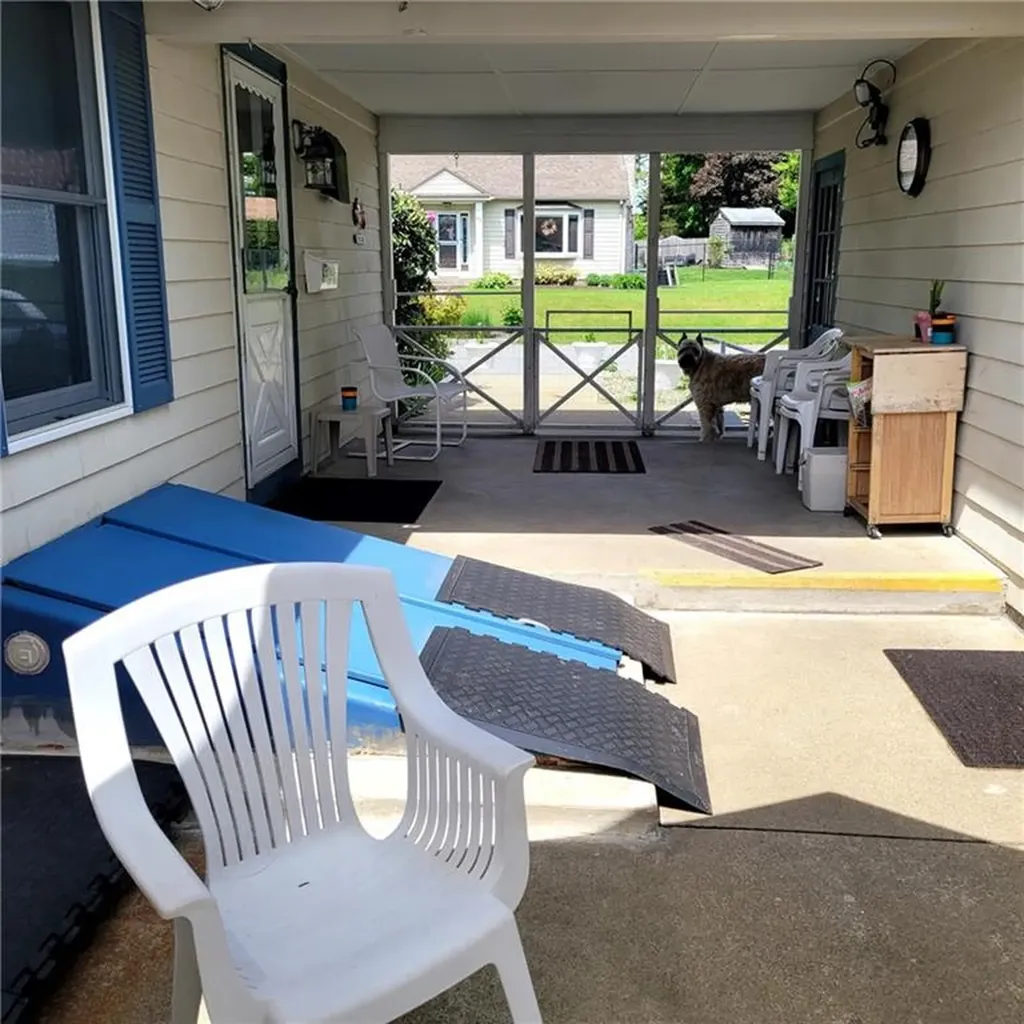 87 Lincoln Park Avenue Cranston RI 02920