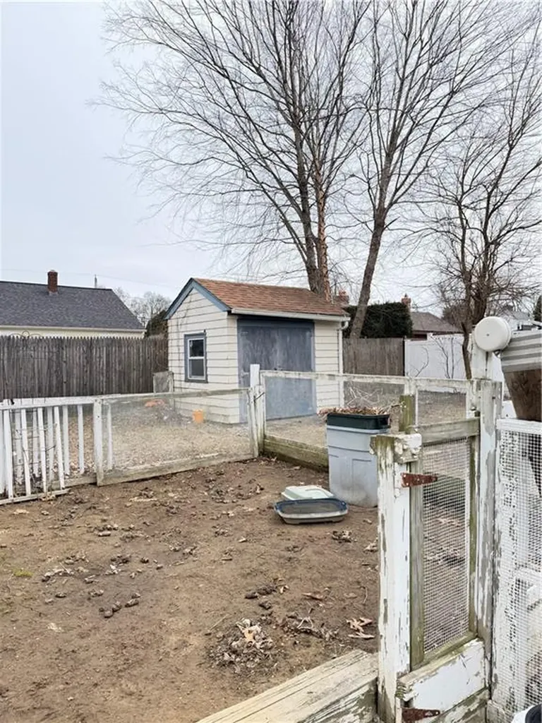 87 Lincoln Park Avenue Cranston RI 02920