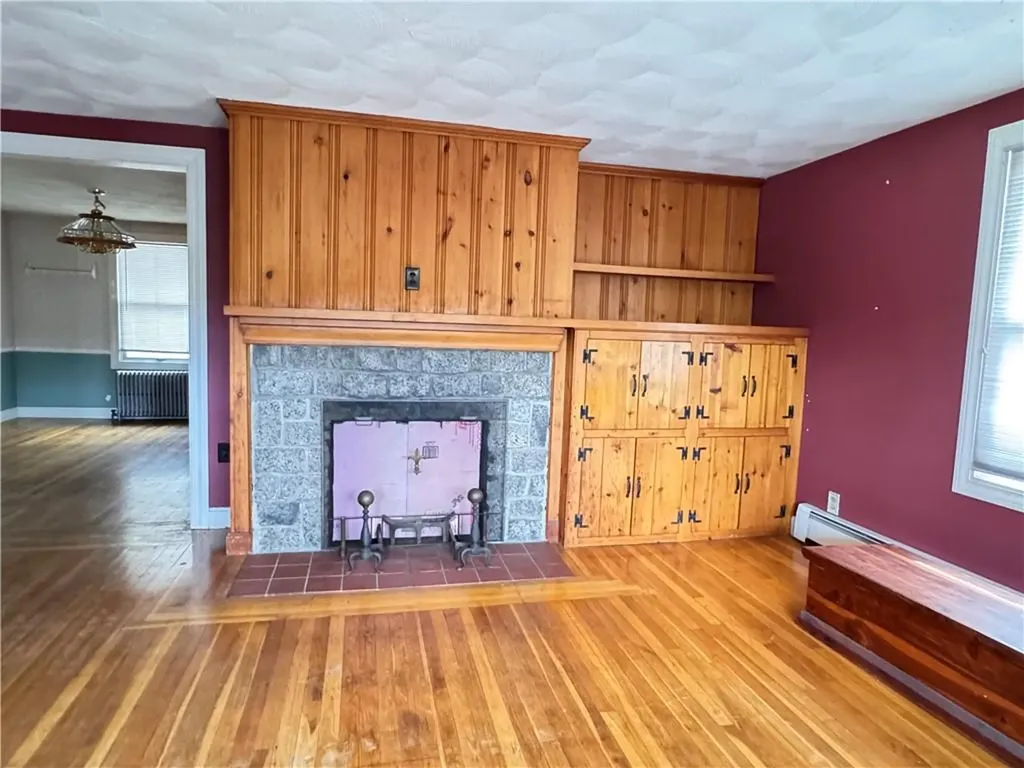 87 Lincoln Park Avenue Cranston RI 02920