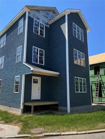 84 Coggeshall Street Providence RI 02904