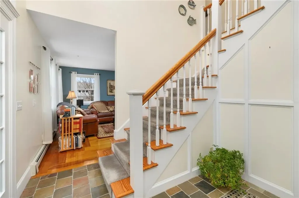31 Buloid Avenue Jamestown RI 02835
