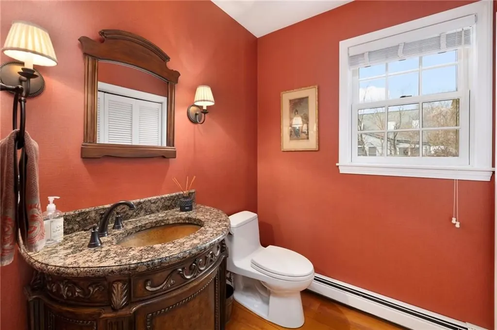 31 Buloid Avenue Jamestown RI 02835