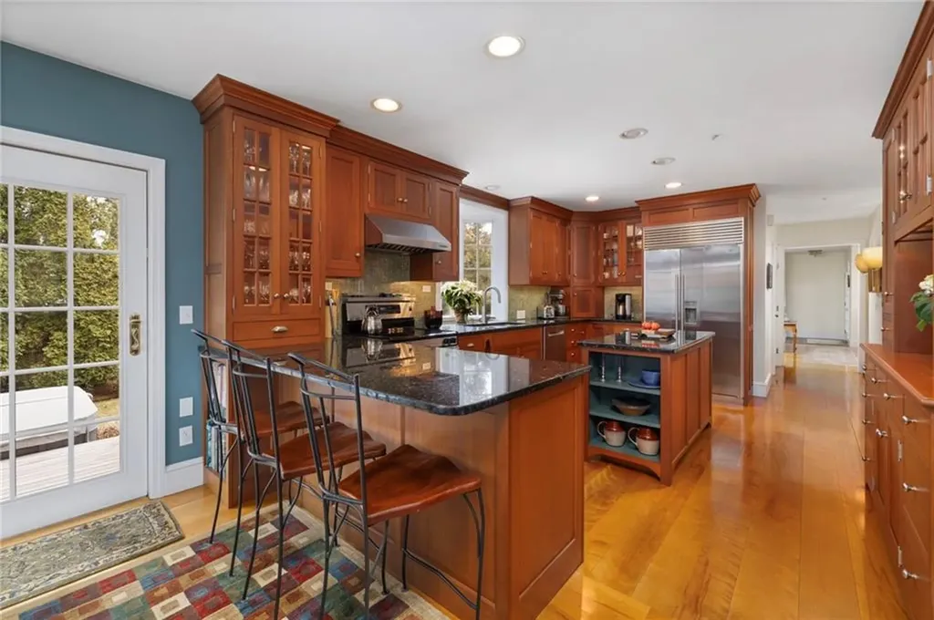 31 Buloid Avenue Jamestown RI 02835