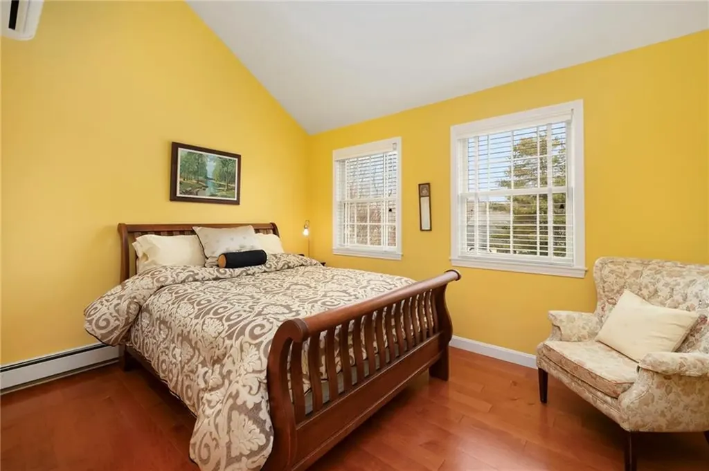 31 Buloid Avenue Jamestown RI 02835