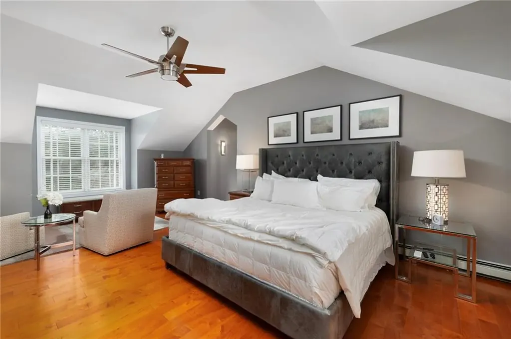 31 Buloid Avenue Jamestown RI 02835