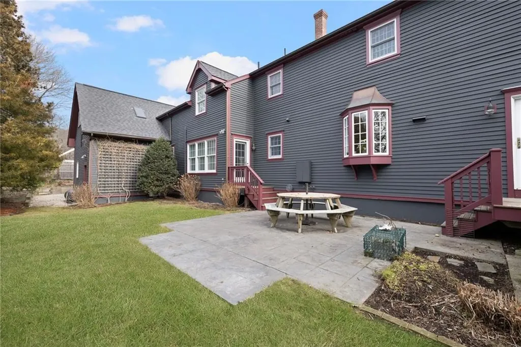 31 Buloid Avenue Jamestown RI 02835