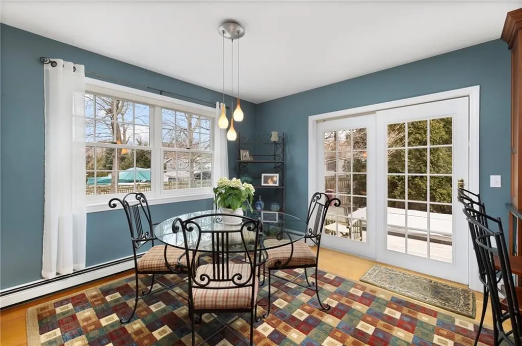 31 Buloid Avenue Jamestown RI 02835