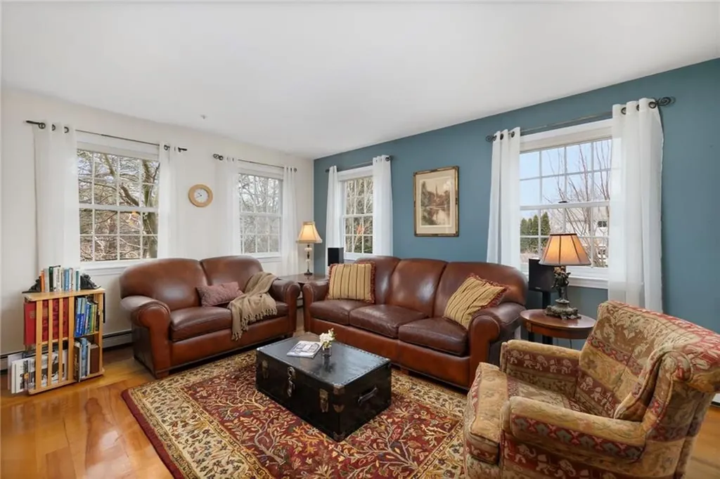 31 Buloid Avenue Jamestown RI 02835