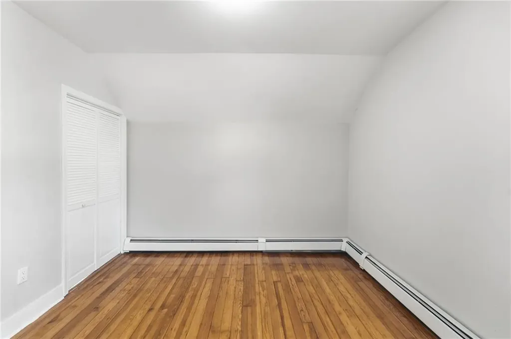 82 Hillcrest Avenue Pawtucket RI 02860