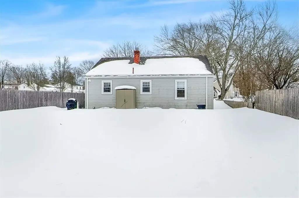 205 Payton Avenue Warwick RI 02889