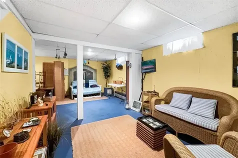 205 Payton Avenue Warwick RI 02889