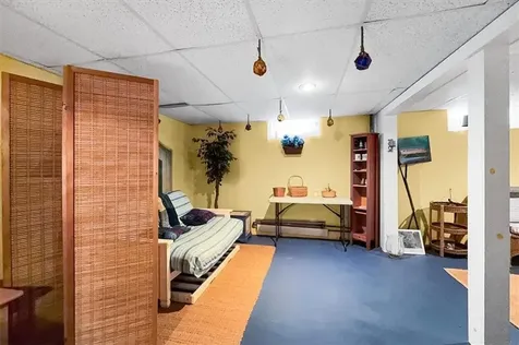 205 Payton Avenue Warwick RI 02889