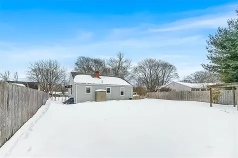 205 Payton Avenue Warwick RI 02889