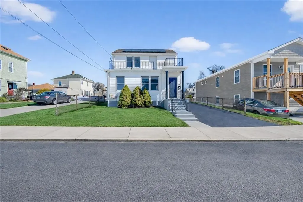 68 Touro Street Providence RI 02904