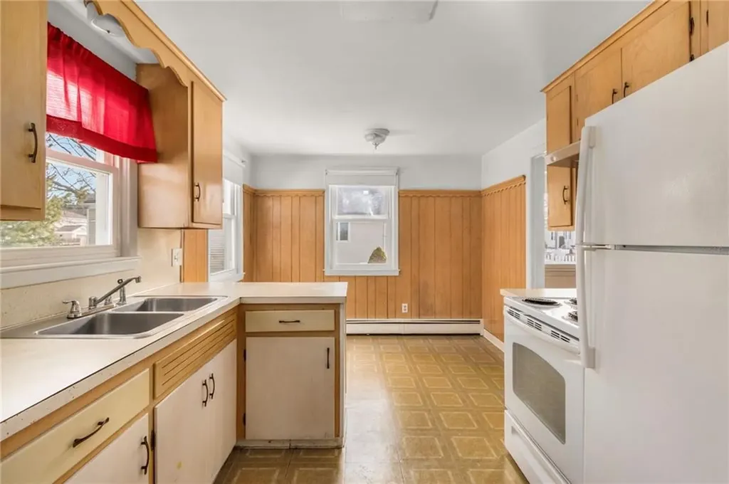 157 159 Jordan Avenue Cranston RI 02910