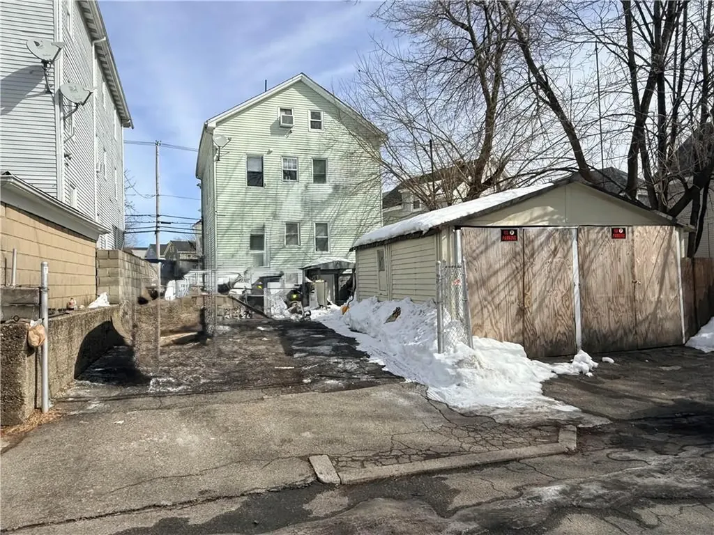 358 Douglas Avenue Providence RI 02908
