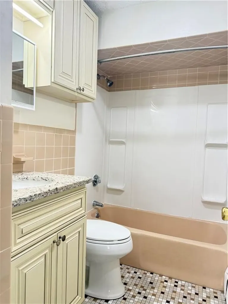 5 Cynthia Drive North Providence RI 02911