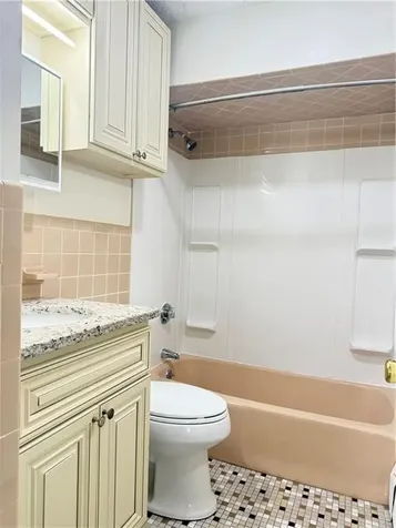 5 Cynthia Drive North Providence RI 02911