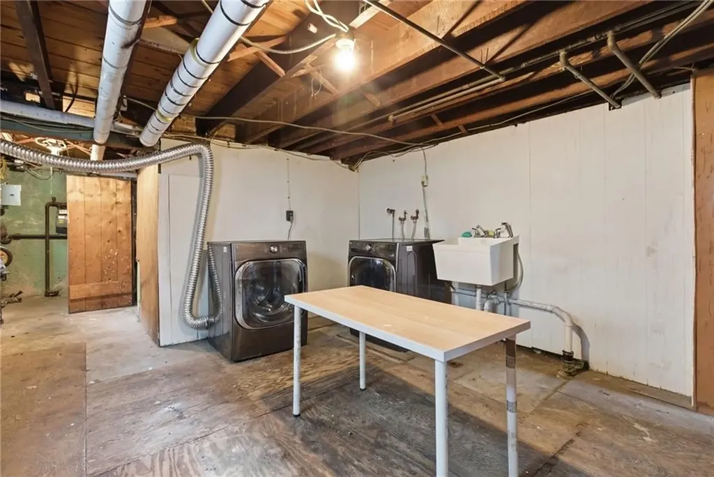 197 Salina Street Providence RI 02908