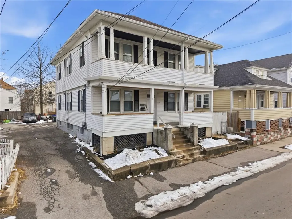 197 Salina Street Providence RI 02908