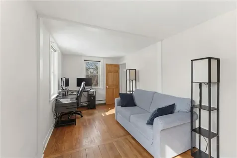 16 Spring Street Westerly RI 02891