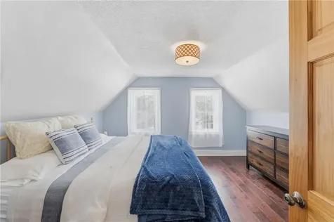 16 Spring Street Westerly RI 02891