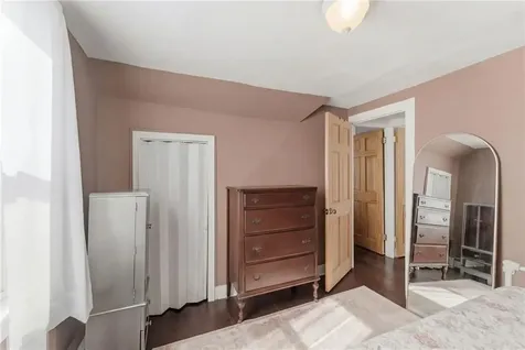 16 Spring Street Westerly RI 02891