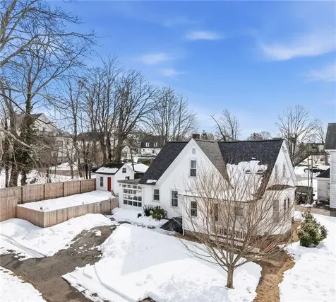 16 Spring Street Westerly RI 02891