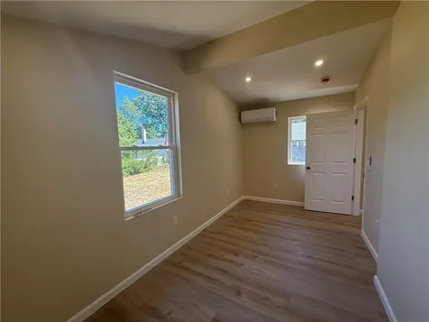 64 Ormsby Avenue Warwick RI 02886